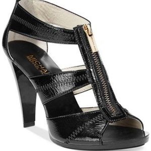 Michael Kors Berkley T-Strap Sandal